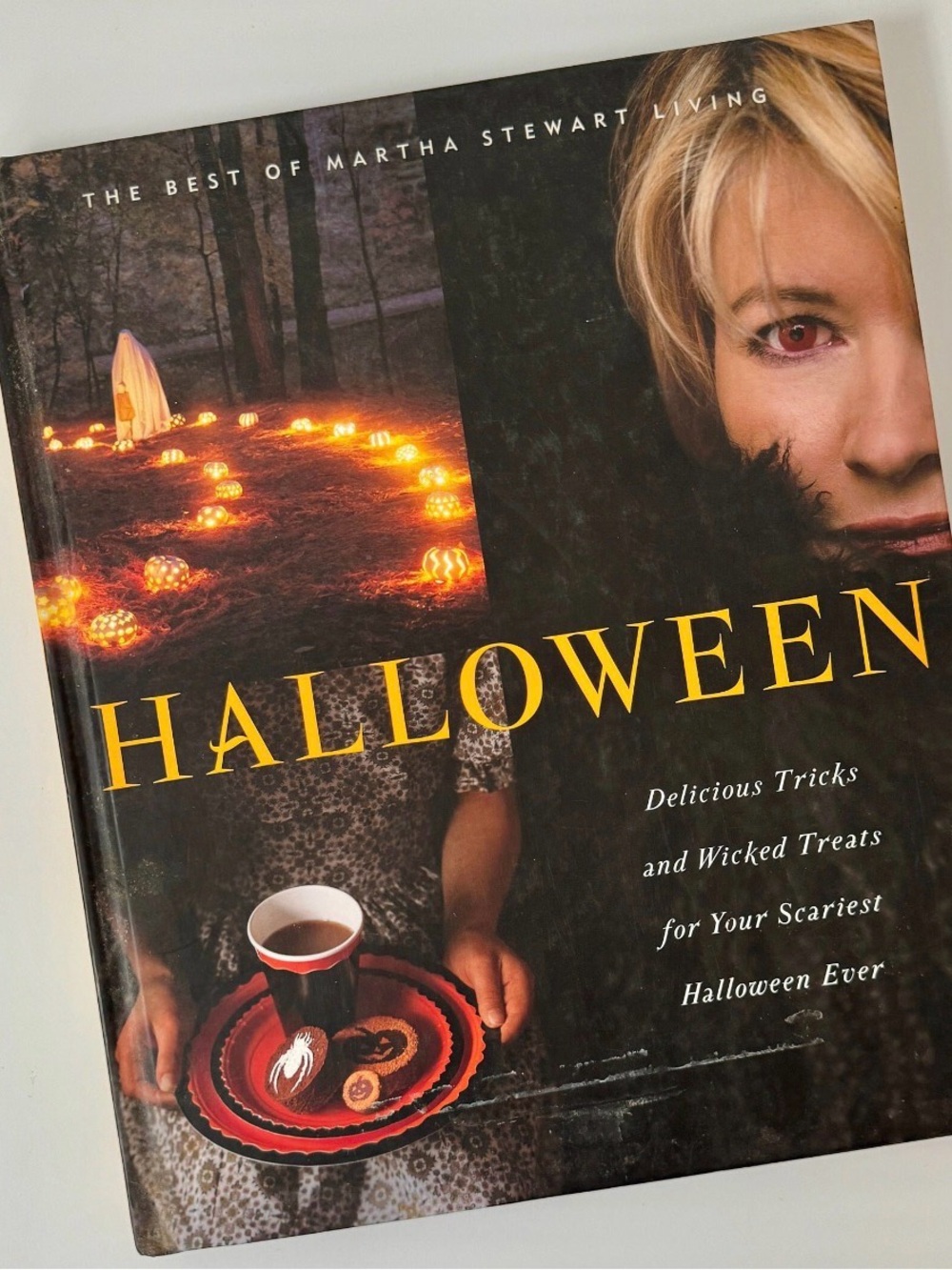2001 The Best of Martha Stewart Living Halloween. Hardcover Book. Collectible
